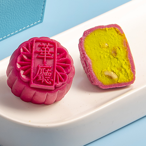 Passion Fruit with Hazelnut